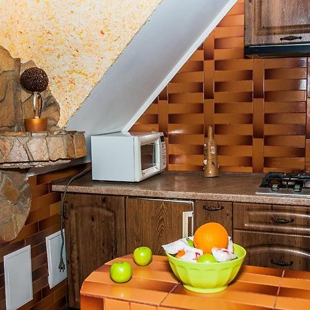 Private Odessa Apartment ครือชานนิฟกา ภายนอก รูปภาพ