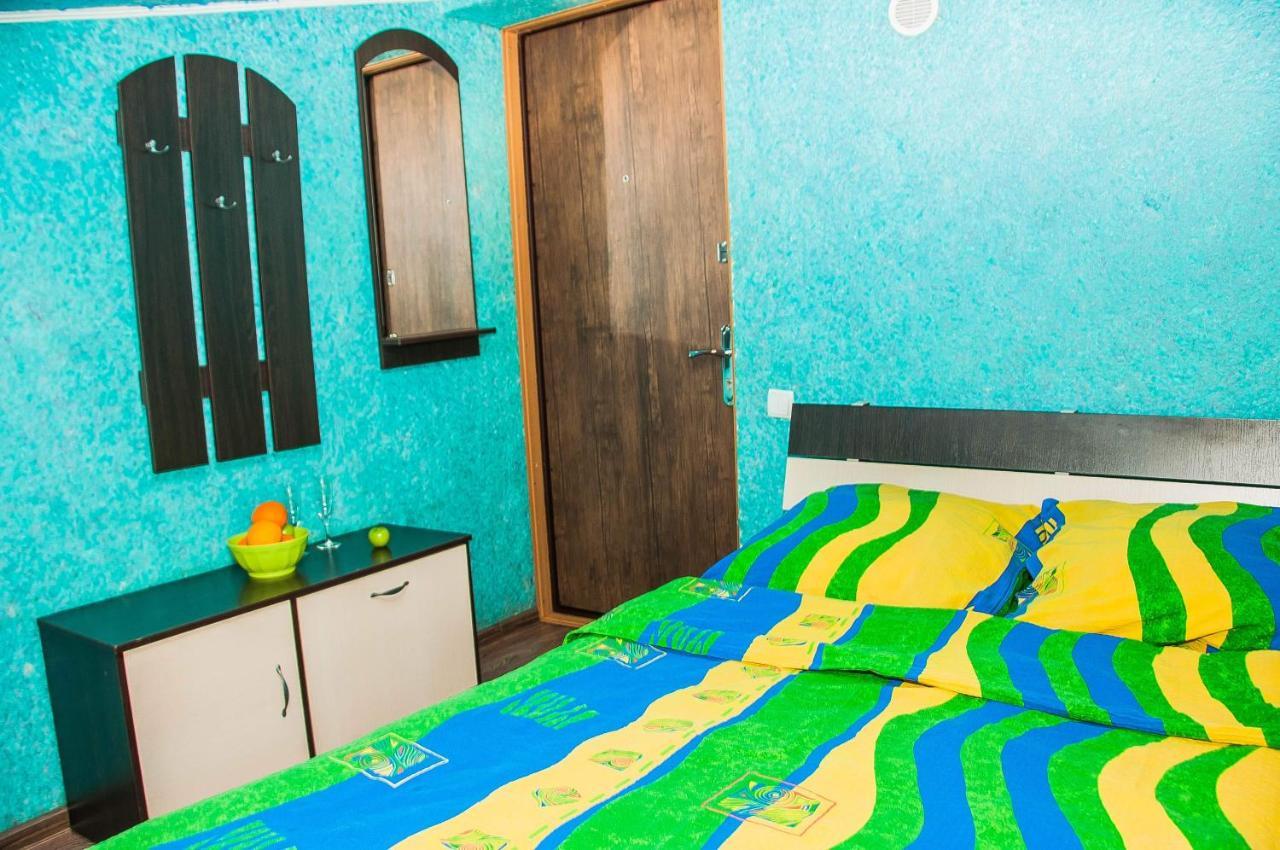 Private Odessa Apartment ครือชานนิฟกา ภายนอก รูปภาพ