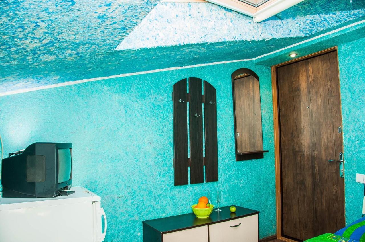 Private Odessa Apartment ครือชานนิฟกา ภายนอก รูปภาพ