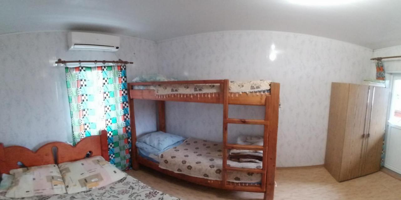 Private Odessa Apartment ครือชานนิฟกา ภายนอก รูปภาพ