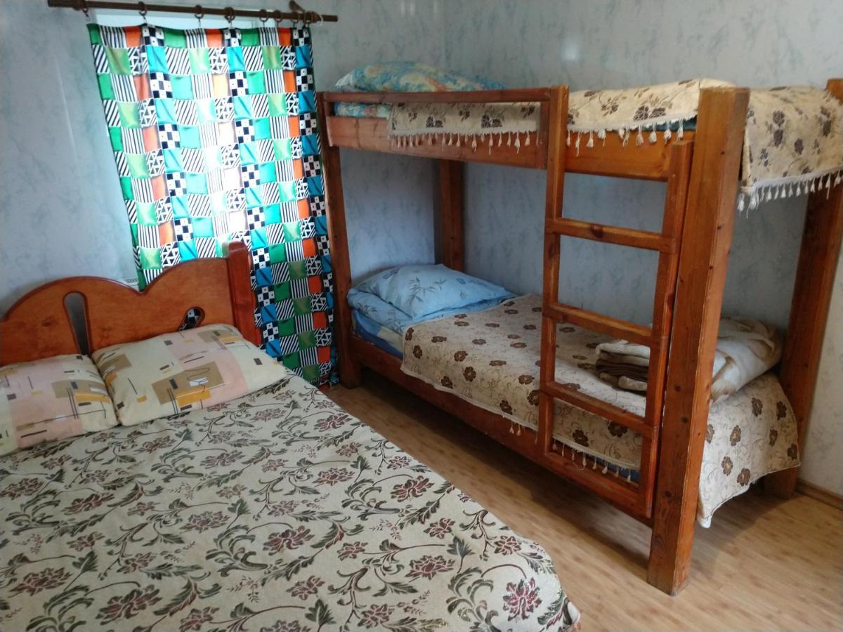 Private Odessa Apartment ครือชานนิฟกา ภายนอก รูปภาพ